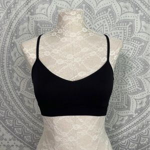 New $32 Victorias Secret Pink Sports Lounge Yoga Workout Bra Top Black M Medium